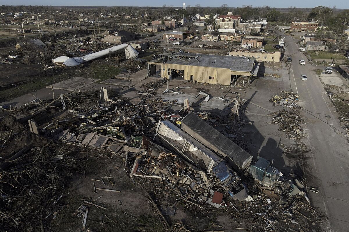 Deaths from devastating tornadoes in Mississippi and Alabama rise to 26 ...