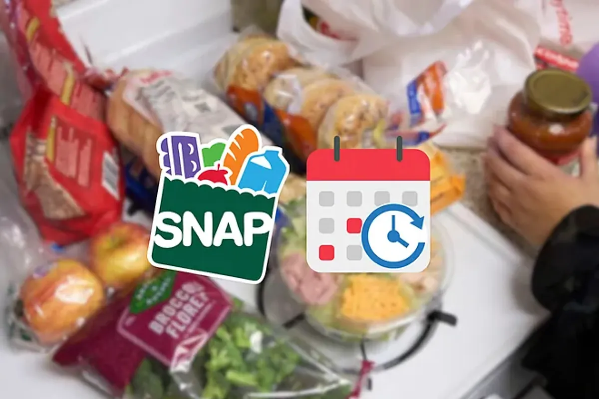 When will SNAP benefits be paid in November 2025 if the government reopens in time?