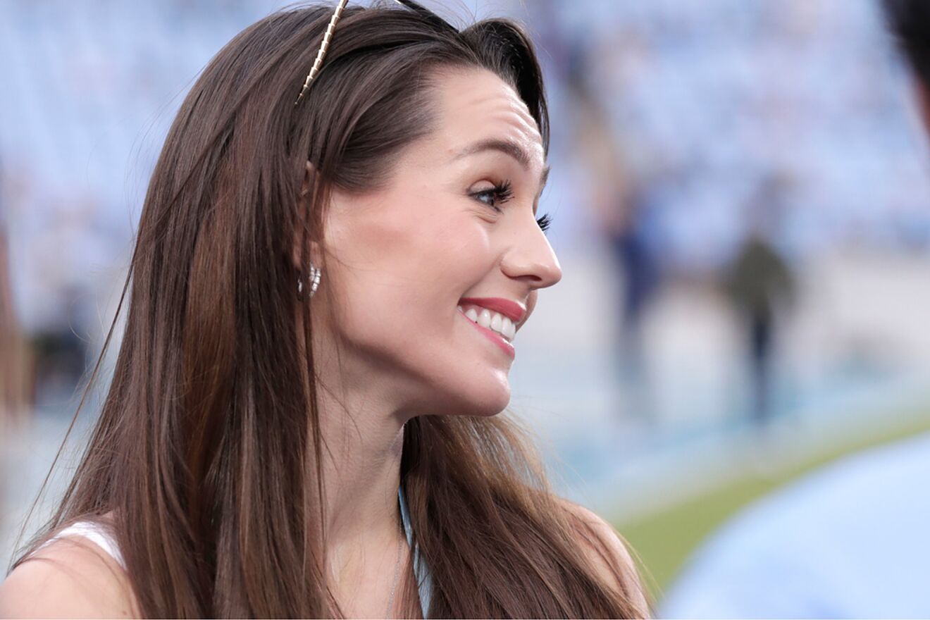 North Carolina head coach Bill Belichick's girlfriend Jordon Hudson