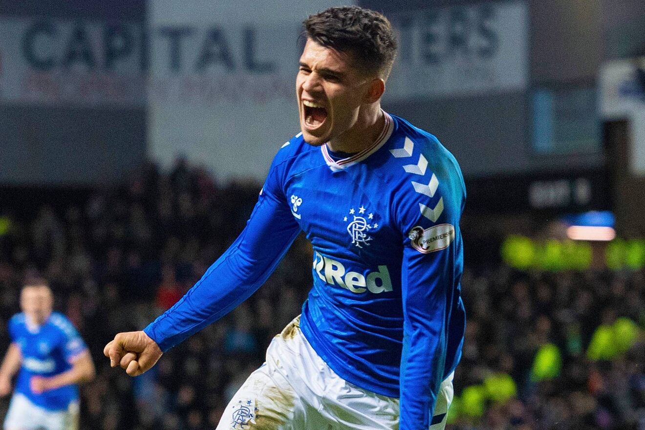Ianis Hagi celebra un gol con el Rangers. GETTY IMAGES