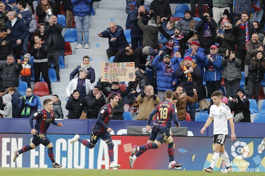 Levante - Burgos: El Levante doblega al Burgos, sigue de dulce y ...