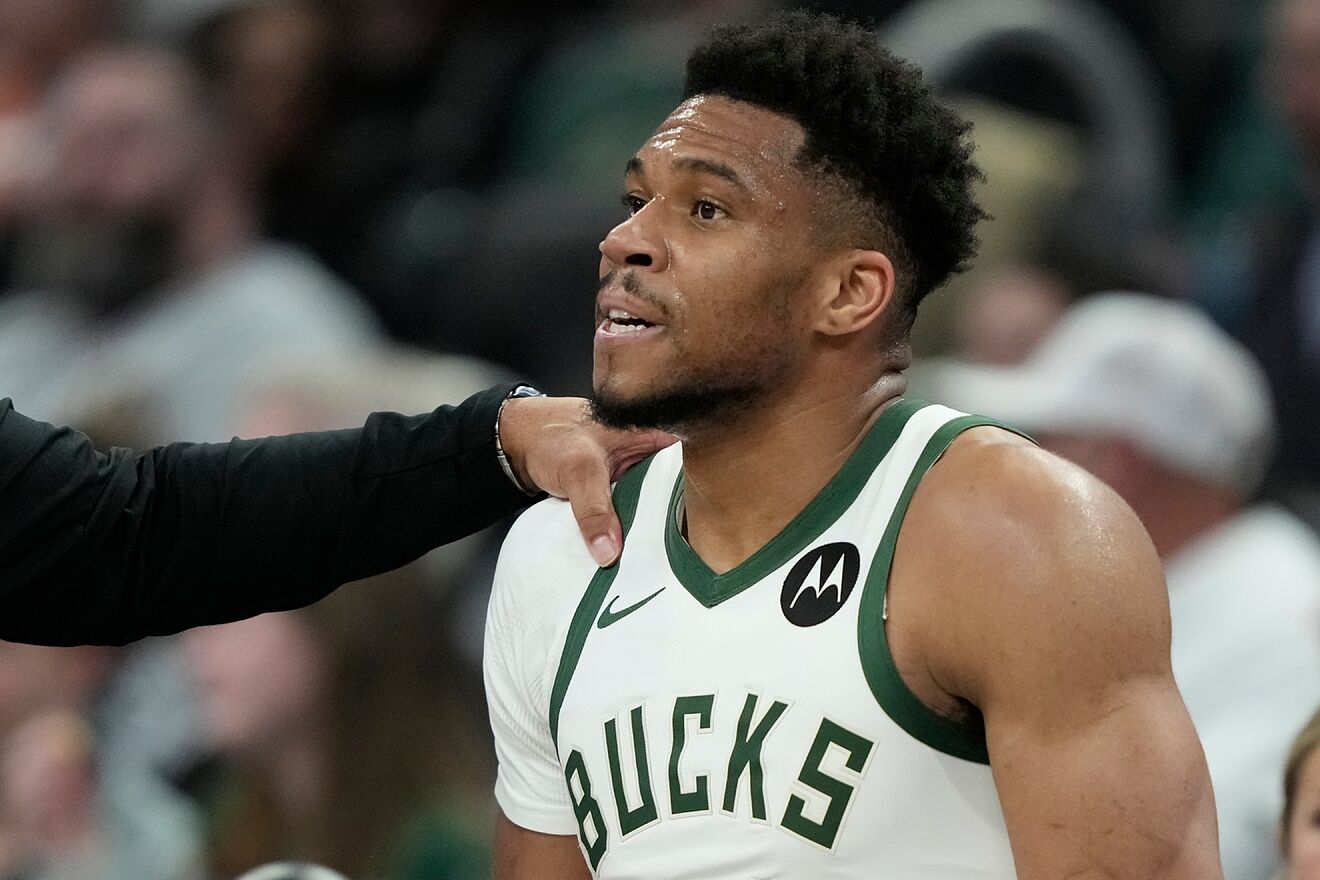 Milwaukee without Giannis vs Atlanta as ankle sprain forces cautious...