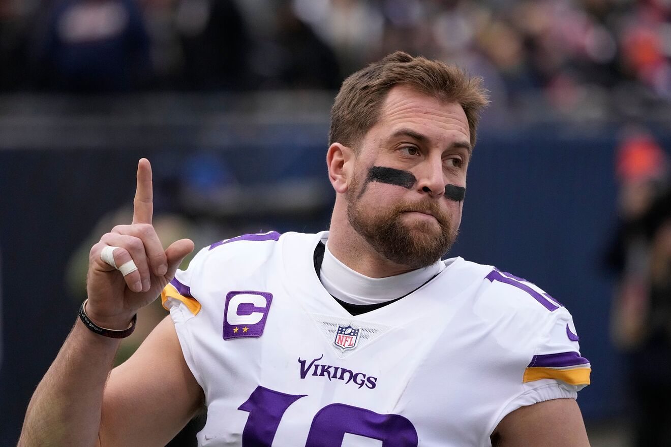 Adam Thielen signed a one-day contract with the Minnesota Vikings,...