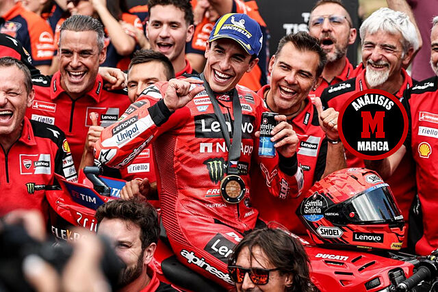 Marc M�rquez celebra con Ducati su victoria en el Sprint de Brno.