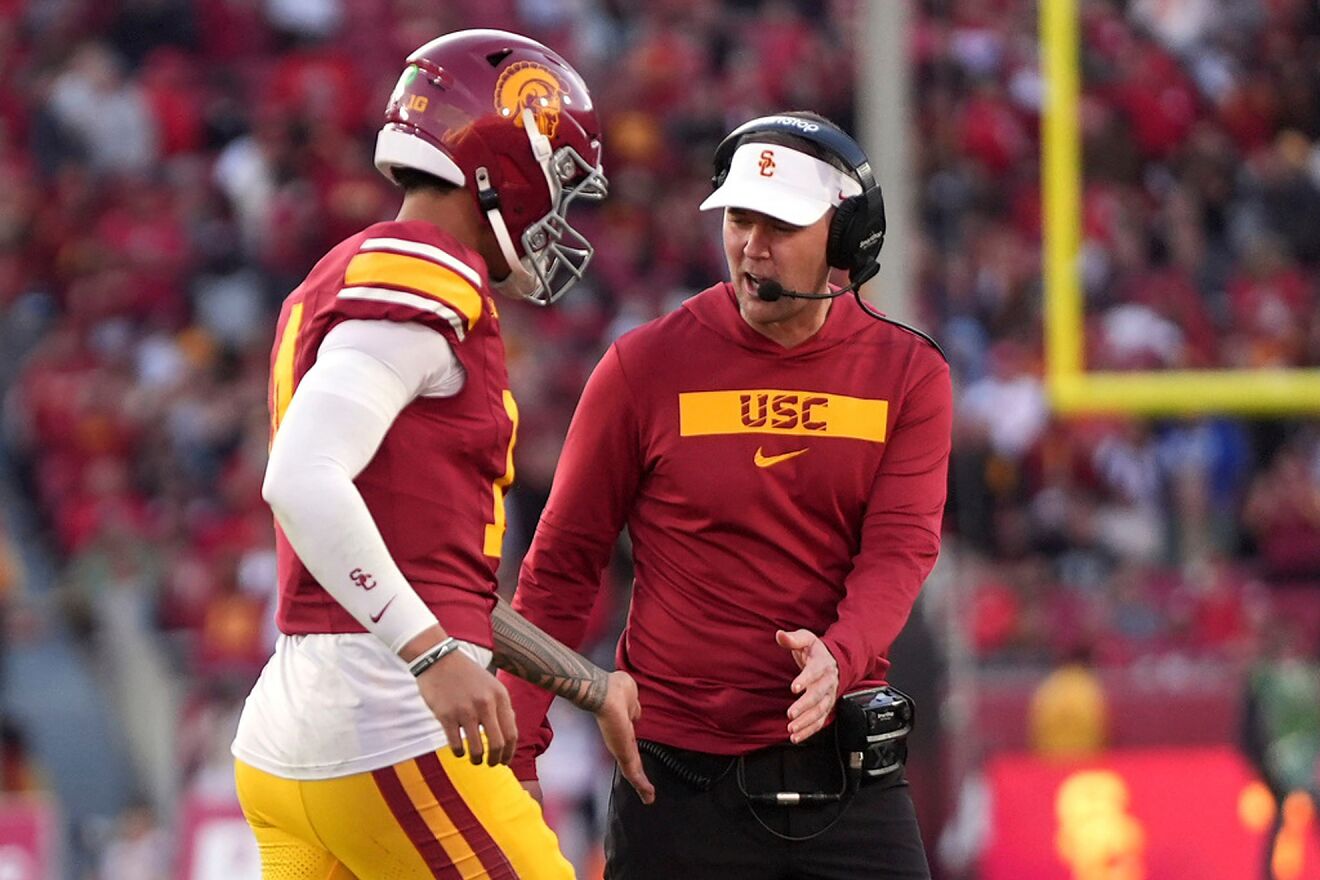 Jayden Maiava emerging as USC star, receives strong message from...