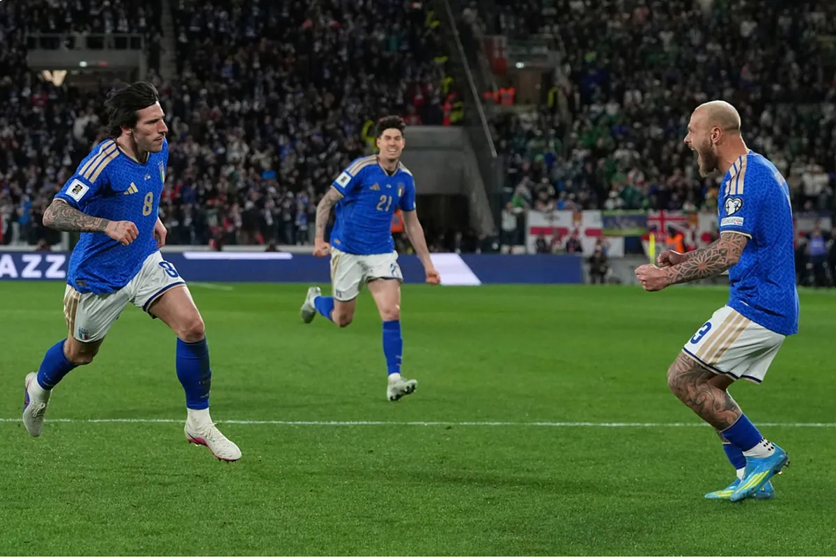 Italy beats Northern Ireland 2-0 in World Cup playoff semifinal and Gyökeres gets hat trick for Sweden