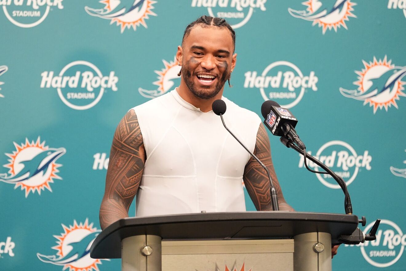 Tua Tagovailoa to sign with the Falcons after Dolphins release.