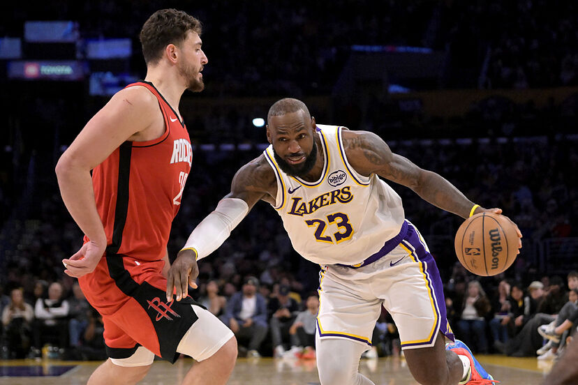 lebron james christmas day