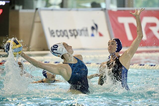 Elena Ruiz lanza ante Van der Sloot