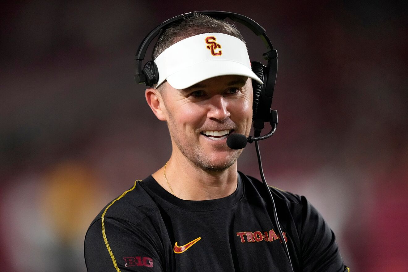 The Knights make a bold move to court the embattled Trojans head coach...