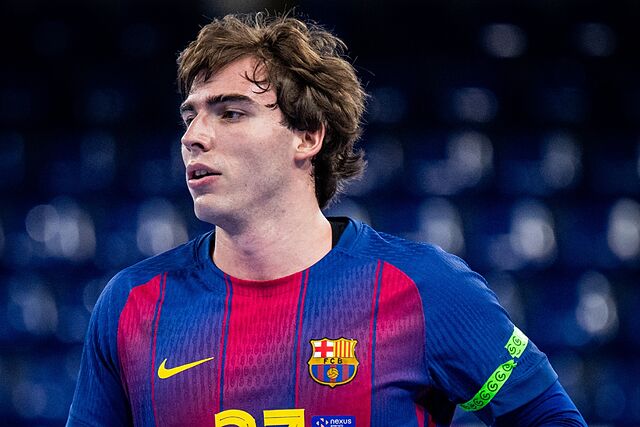 El pivote �scar Grau.