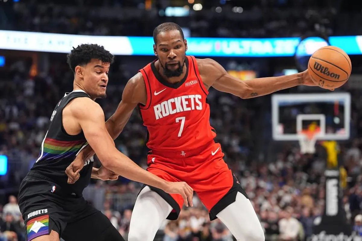 What did Draymond Green say about the Kevin Durant's burner social media account allegations?