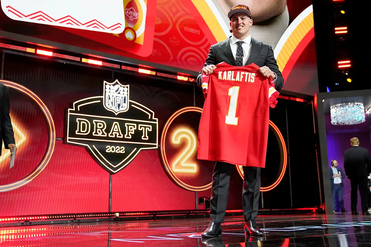 Kansas City Chiefs must avoid making big mistake in first round of 2024 ...