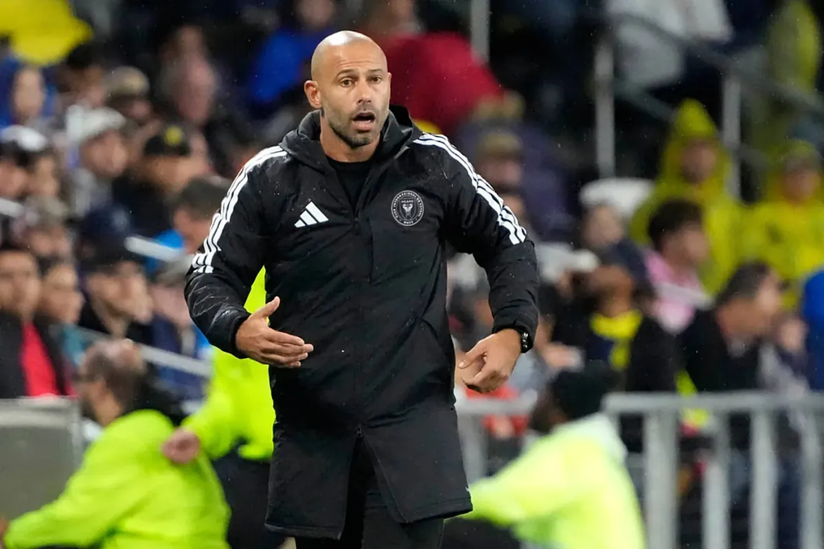 Mascherano's furious reaction against Charlotte FC fans after being sent off in stoppage time