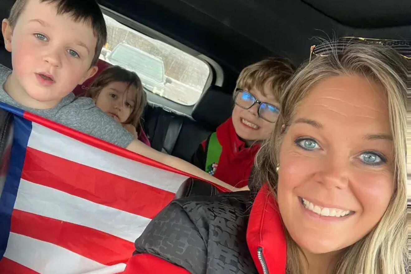 NHL reporter Jessi Pierce posted images from her family outing with...