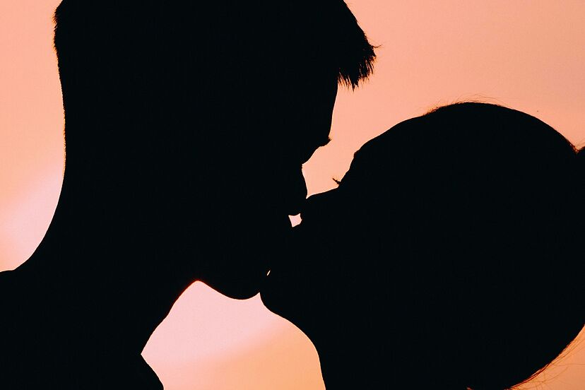 Is daily sex healthy? Science answers the million-dollar question | Marca