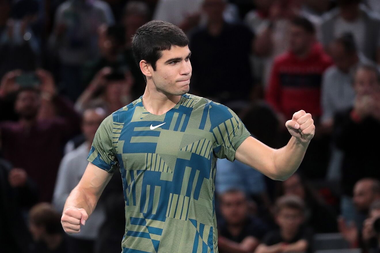 Alcaraz celebra un punto