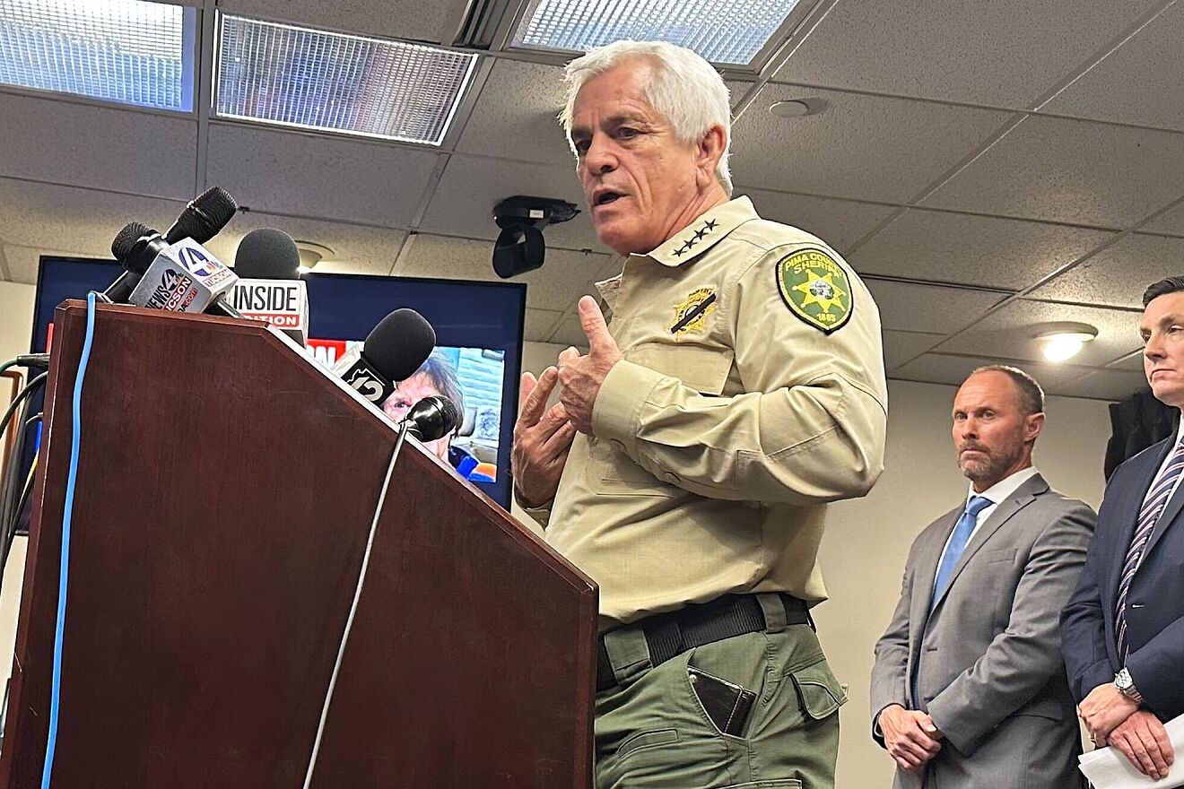 Report claims Savannah Guthrie 'dismissed' Sheriff while investigation...