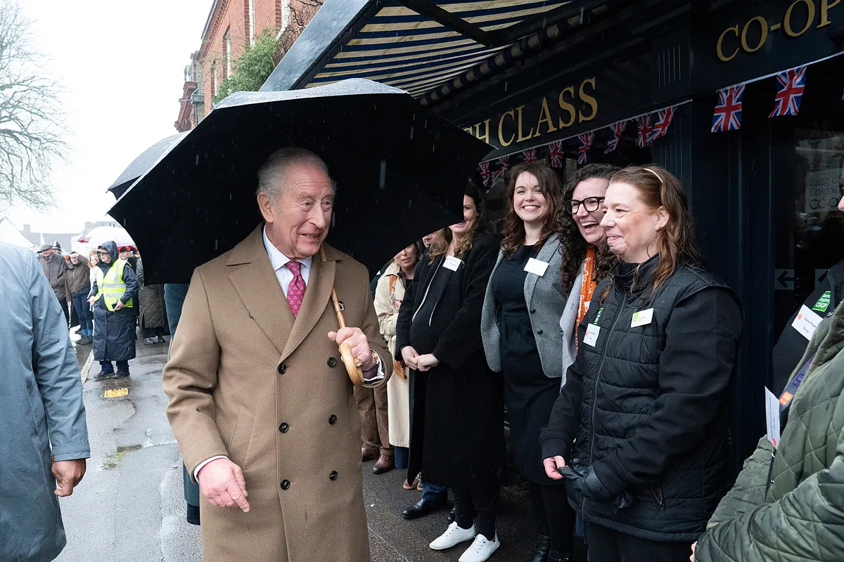 King Charles III may cancel his visit to the United States due to the leak of Jeffrey Epstein's files