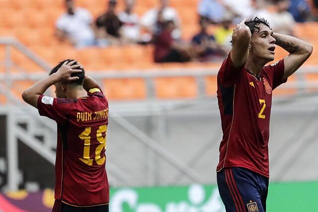 H�ctor Fort y Junyent se lamentan de una ocasi�n desperdiciada.