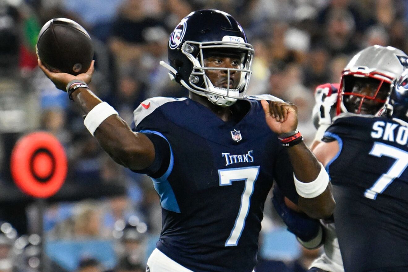 Malik Willis had to replace injured Ryan Tannehill against the Ravens...