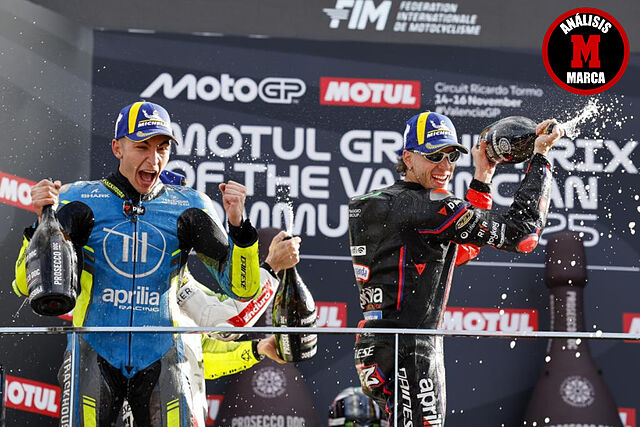 Ra�l Fern�ndez y Bezzecchi, en el podio de Cheste.