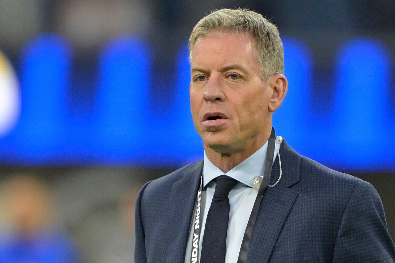 Troy Aikman's role with Miami puts NFL policy to the test