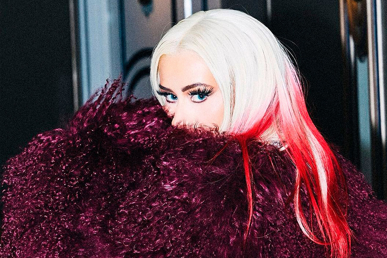 Christina Aguilera shows that she is ageless because she looks almost...