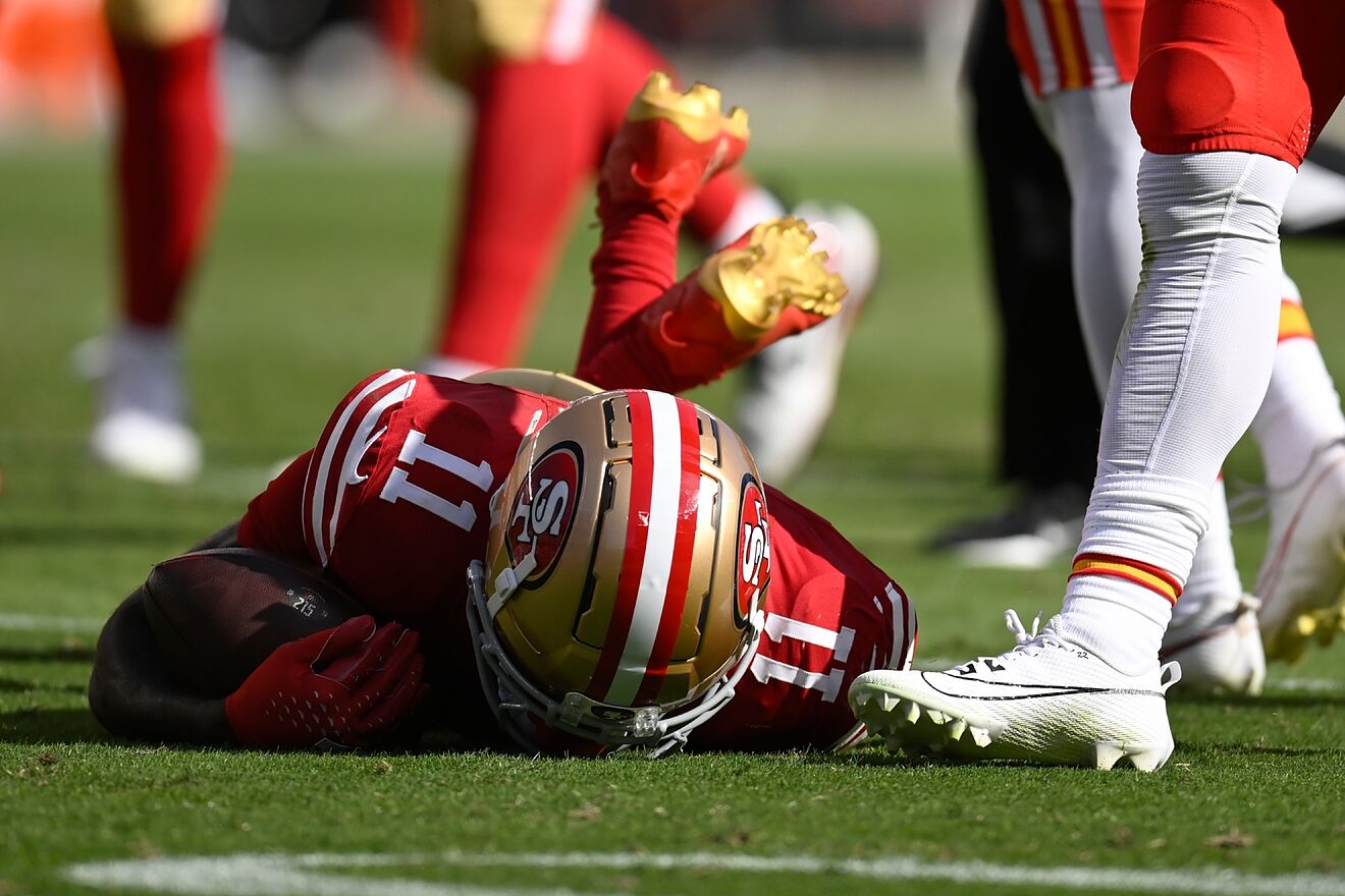 Brandon Aiyuk Carted Off in Week 7: 49ers Fear ACL Tear for Key Wide...
