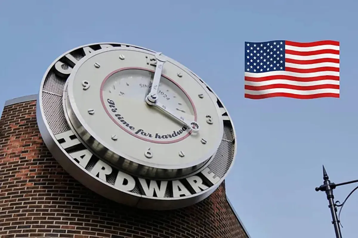 Which states will no longer apply daylight saving time in the United States in 2025?