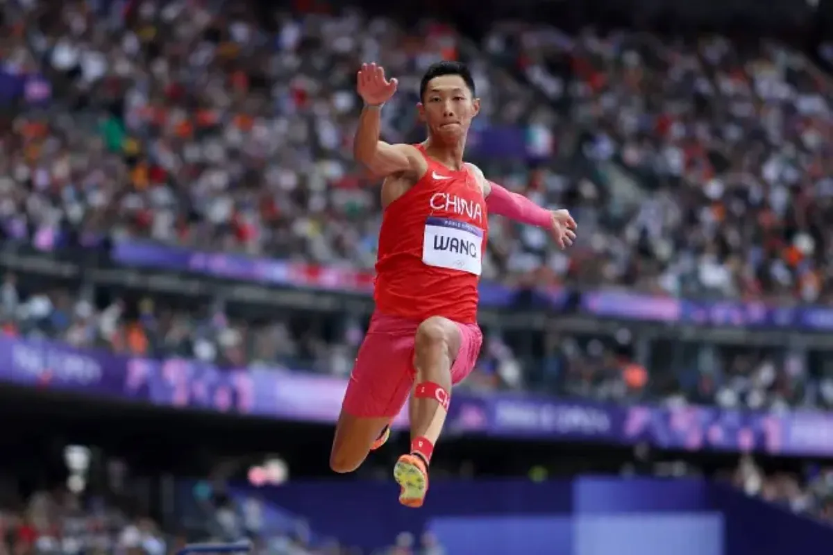 World gold medalist shows innocence in positive doping test... thanks to a hospital camera