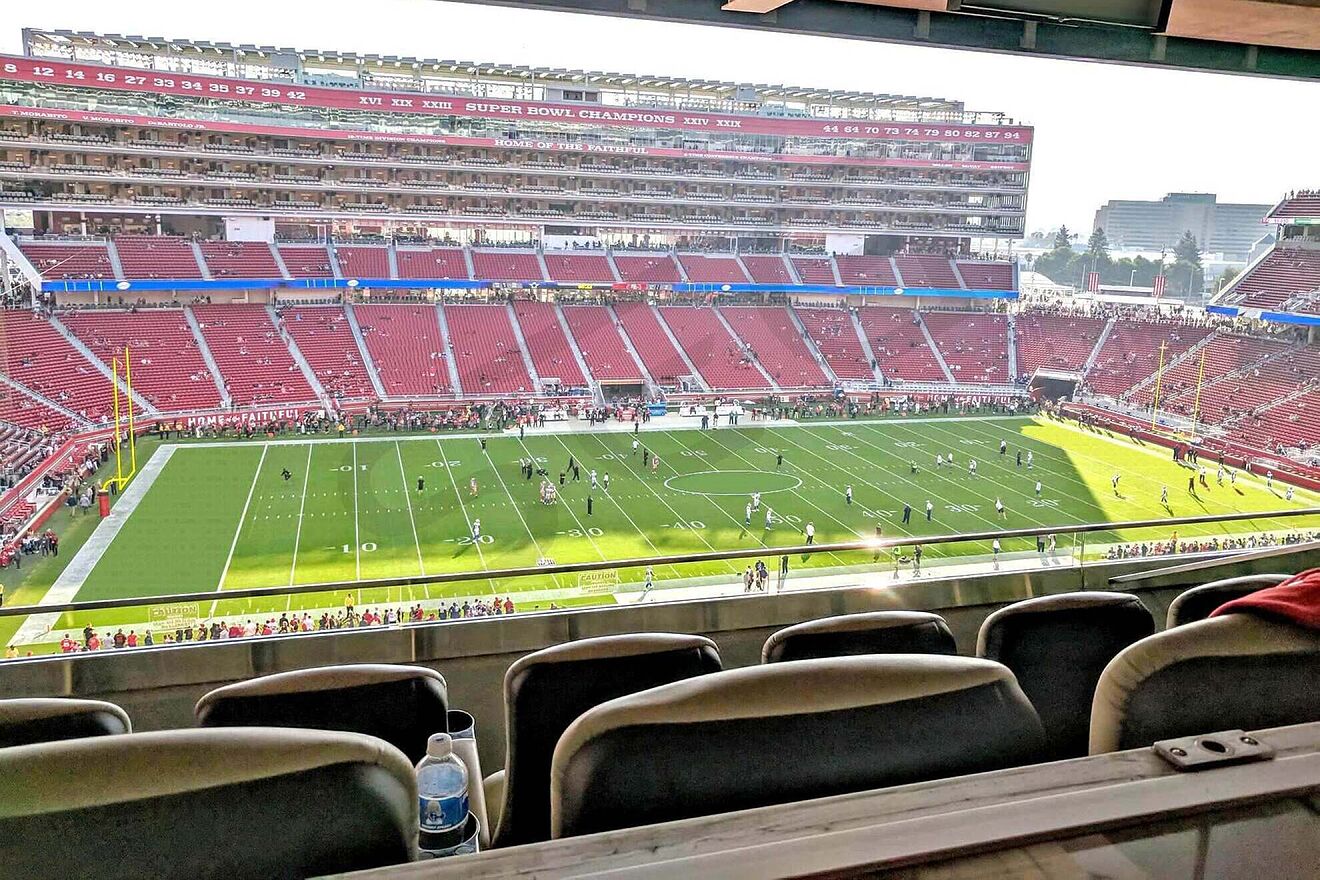 How much does a suite cost for Super Bowl 2026