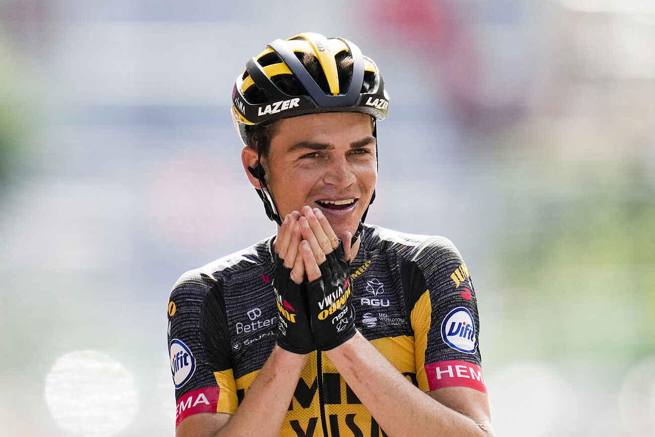 Sep Kuss celebrates his win.