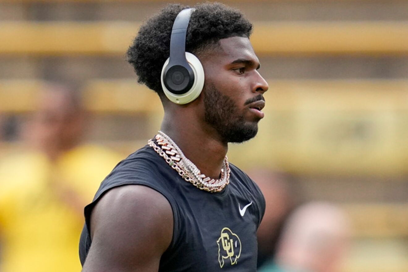 Colorado quarterback Shedeur Sanders during warmups for a game in the...