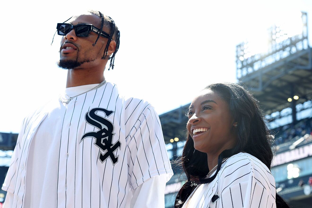 Jonathan Owens and Simone Biles