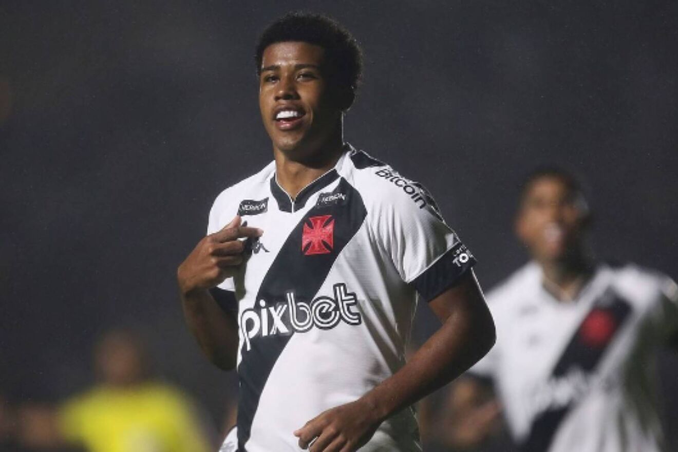 Andrey Santos, en la celebraci�n de un gol