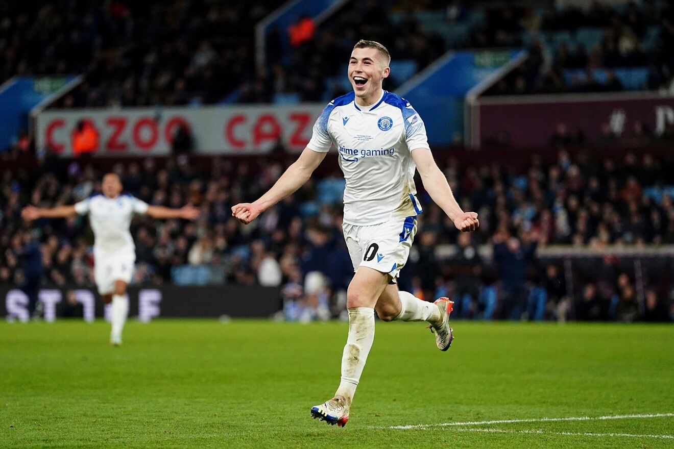 Dean Campbell celebrates