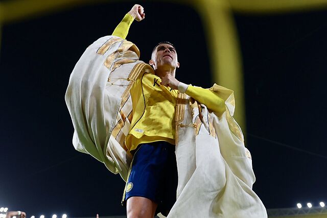 Cristiano festeja despu�s del partido