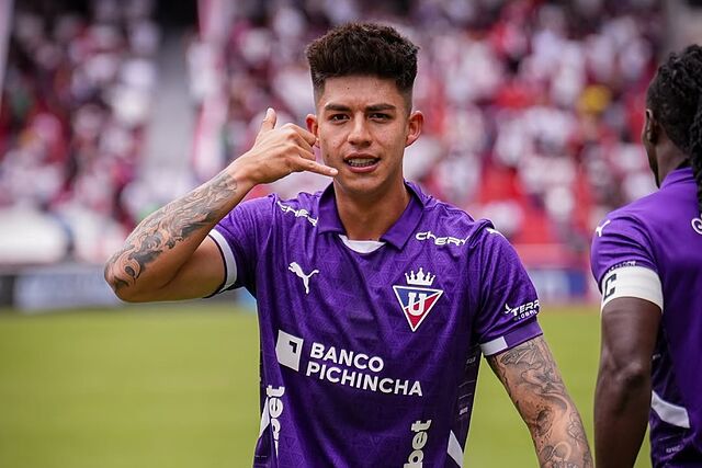 Villamil celebra un gol en La Libertadores.