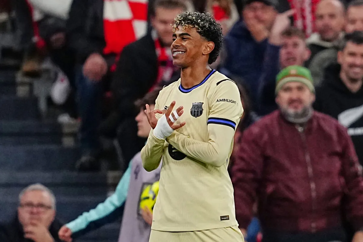 Who motivates Barcelona's rising star Lamine Yamal at home