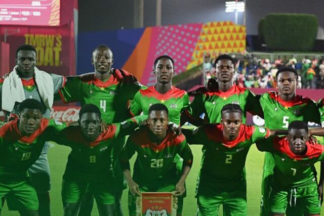 El once inicial de Burkina Faso.