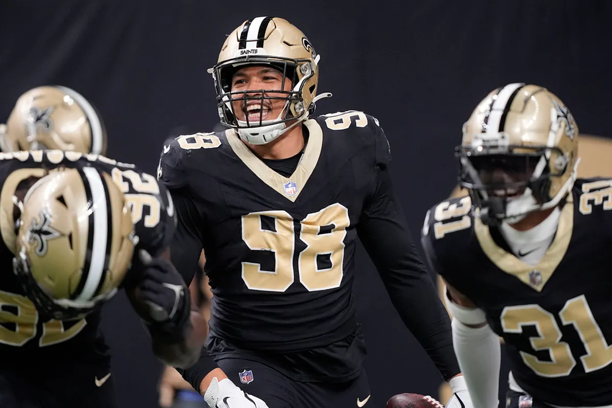 Detroit Lions land former Cowboys and Saints 1st-round pick