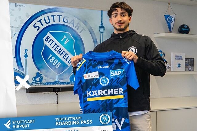 Anuncio del fichaje del extremo izquierdo espa�ol Dar�o Sanz por el Stuttgart.