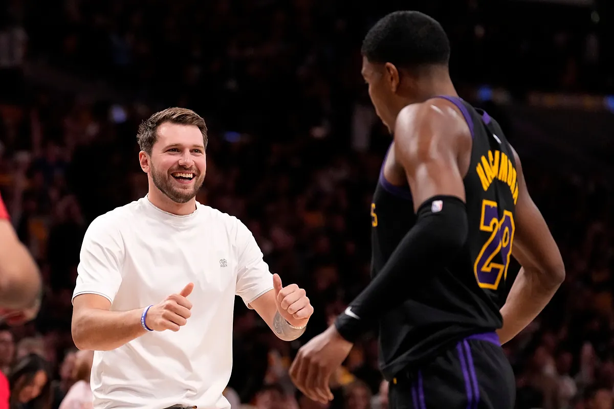 No Luka until Round 2? Lakers reportedly sticking to cautious timeline for Doncic's return