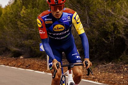 (min-width: 768px) 165px, 98px