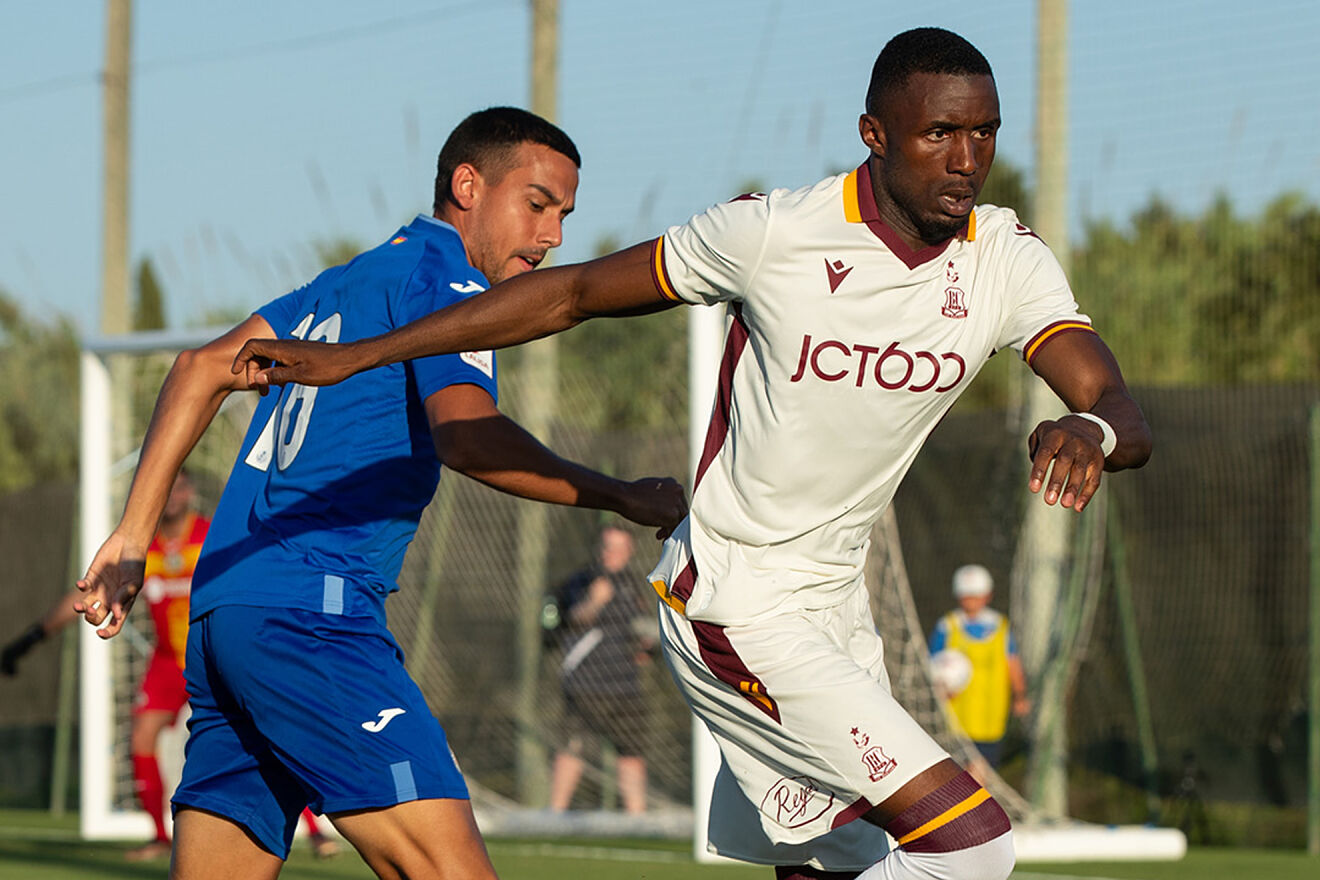 Victoria pl�cida del Getafe frente al Bradford