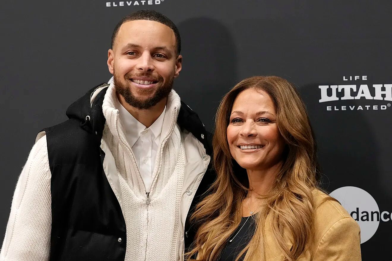 Steph and Sonya Curry
