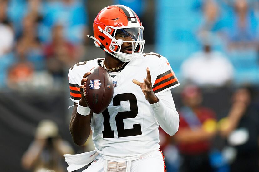 Shedeur Sanders' performance elevates his role over Dillon Gabriel in the  Cleveland Browns' QB race | Marca