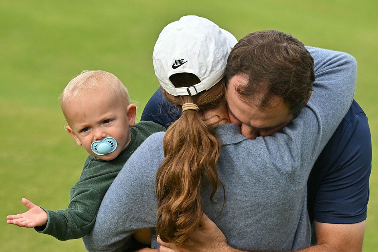 Scottie Scheffler's son Bennett star the cutest scene after British ...