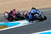 �lex M�rquez, delante de Bezzecchi, en Jerez.